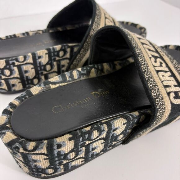 Christian Dior Dway Cloth Embroidered Black Platform Slide Sandals Size 38 - Picture 10 of 12
